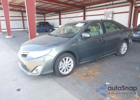 2012 Toyota Camry Hybrid Xle z USA, uszkodzony, nr VIN 4T1BD1FK8CU008321